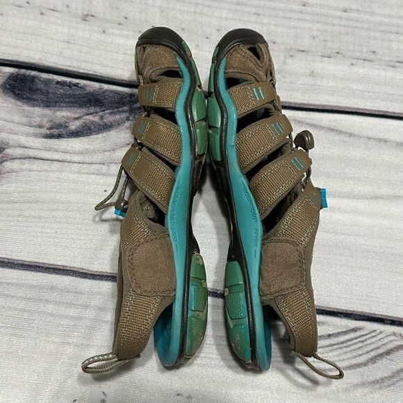 KEEN 'Clearwater CNX' Brown/Turquoise Waterproof Hiking Water Sandals Sz 6 - Picture 6 of 6